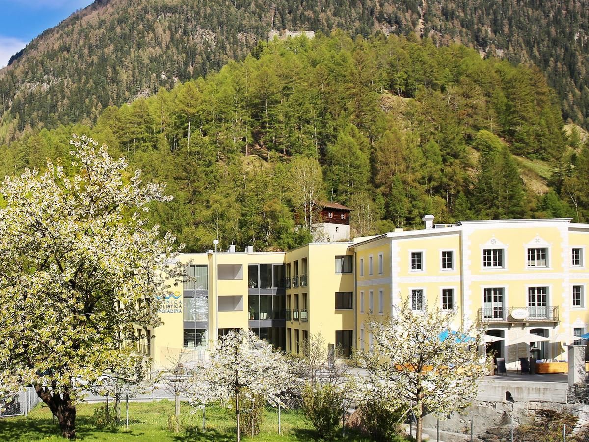 Clinica Holistica Engiadina im Frühling